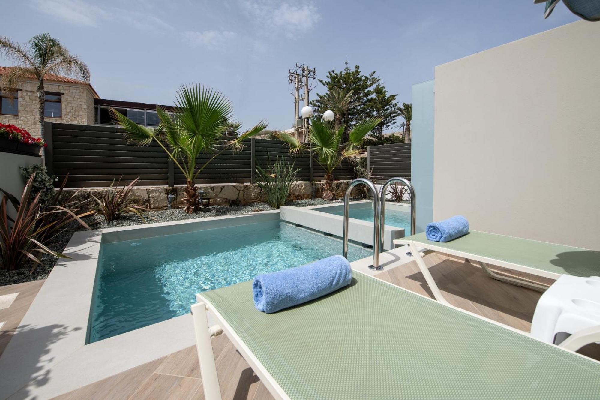 Junior Suite Private Pool